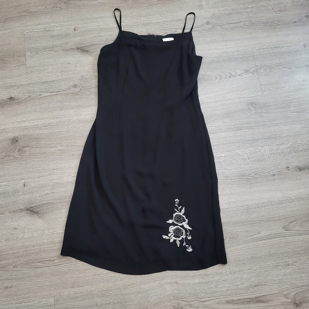 Fashion Bug Vintage Black Floral Embroidered Slip Dress 6 90's Classic Goth Rose